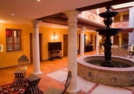 Residencia Real del Castillo de Curiel photo 2