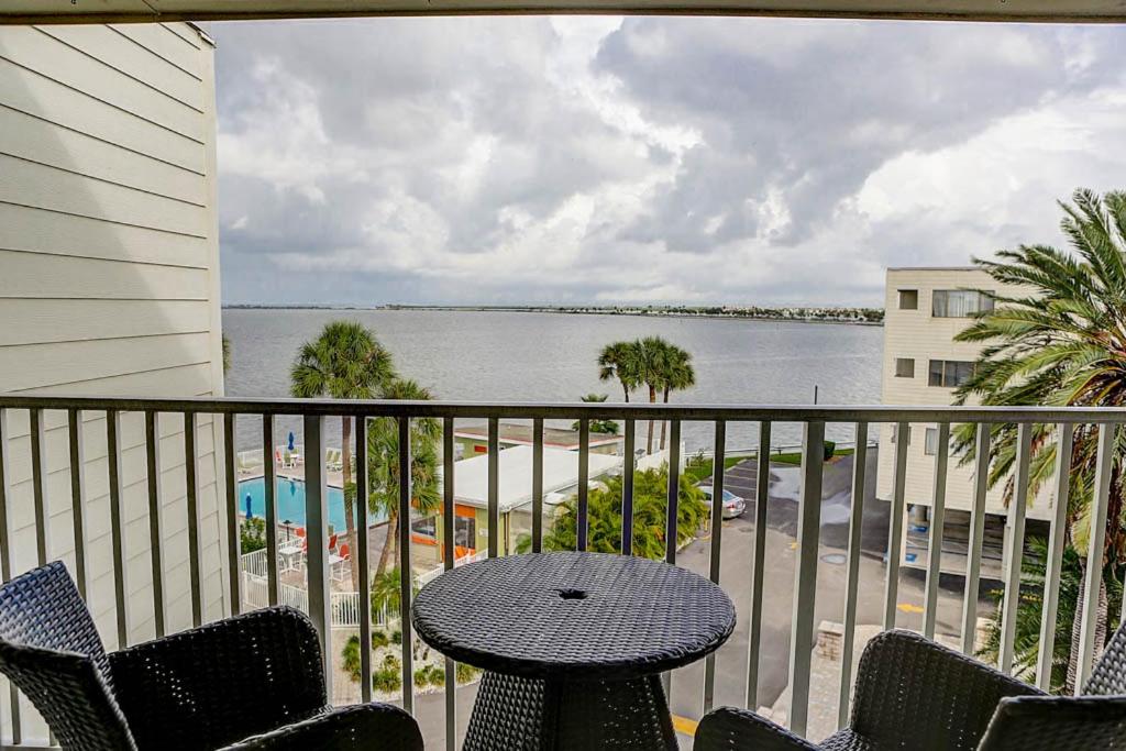 Waterfront view, Heated Pool, Private Balcony - 6
