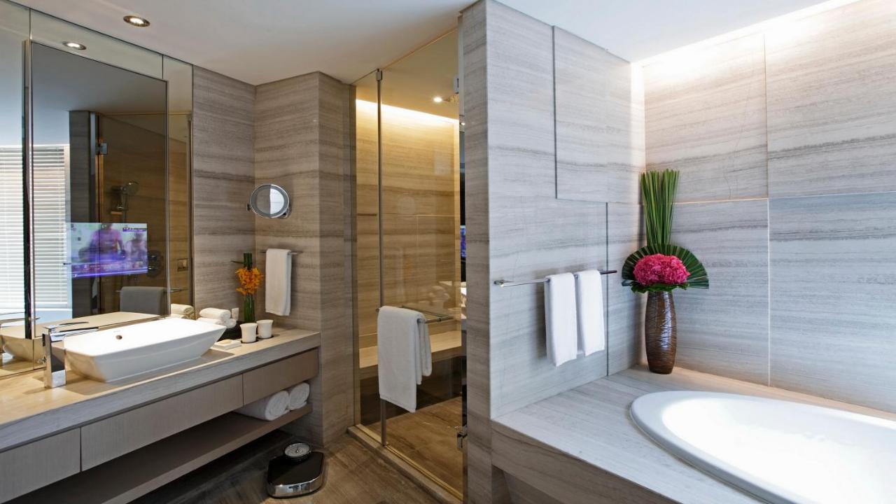 InterContinental Shanghai Jing' An by IHG
