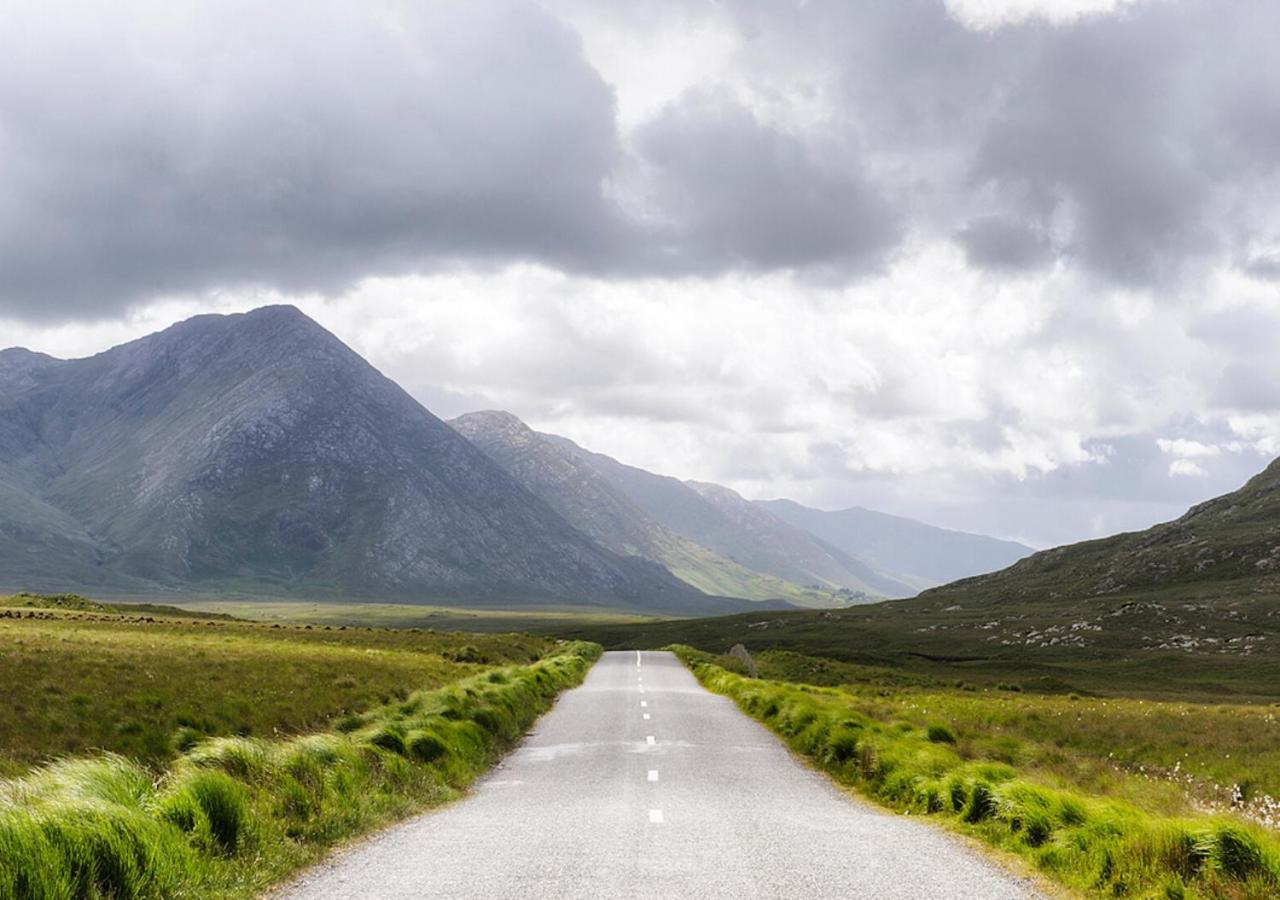 Lough Inagh Lodge Hotel - 2