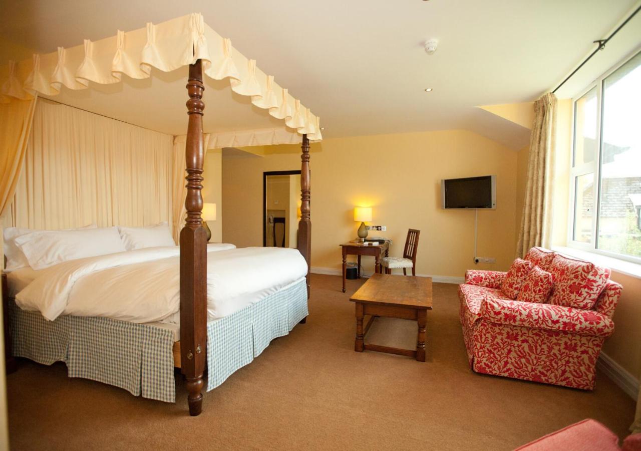 Photo - The Dunraven, Adare