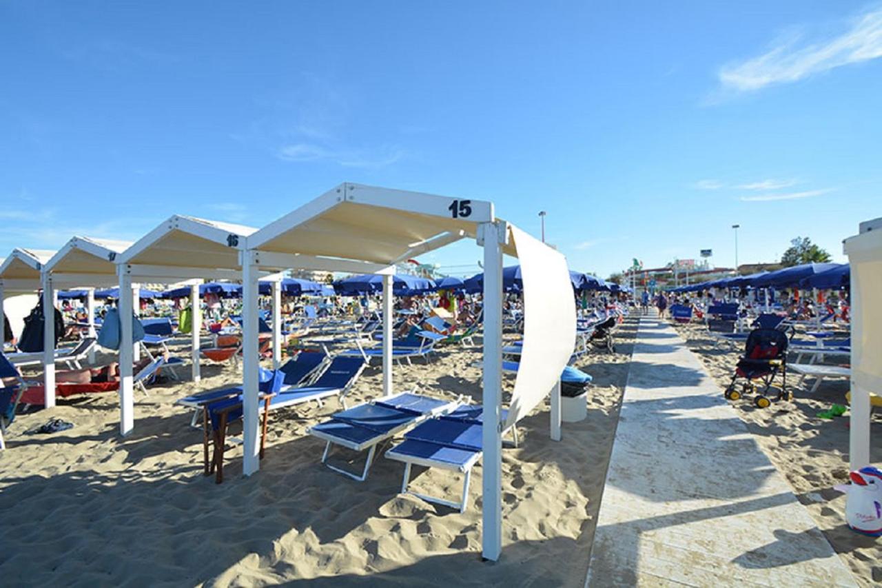 Photo - Riccione Beach