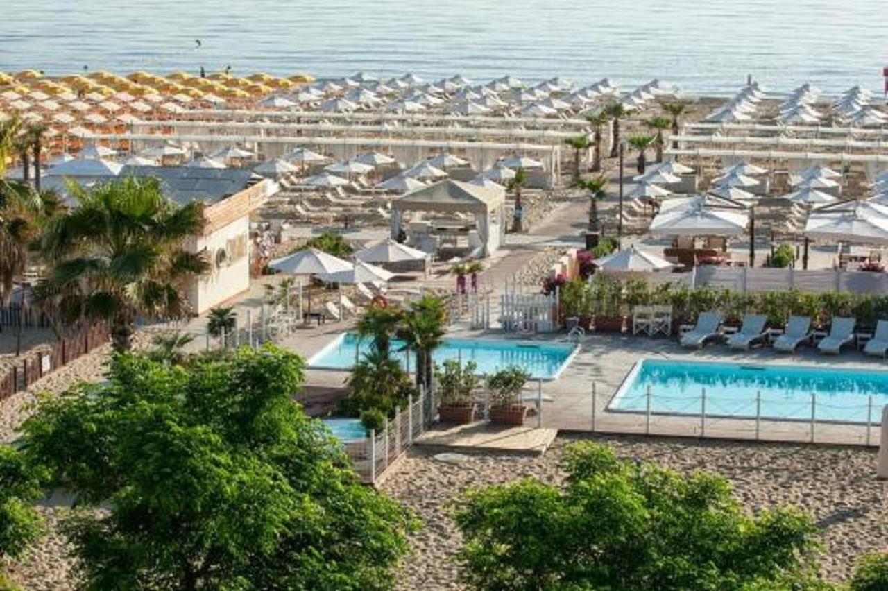 Photo - Riccione Beach