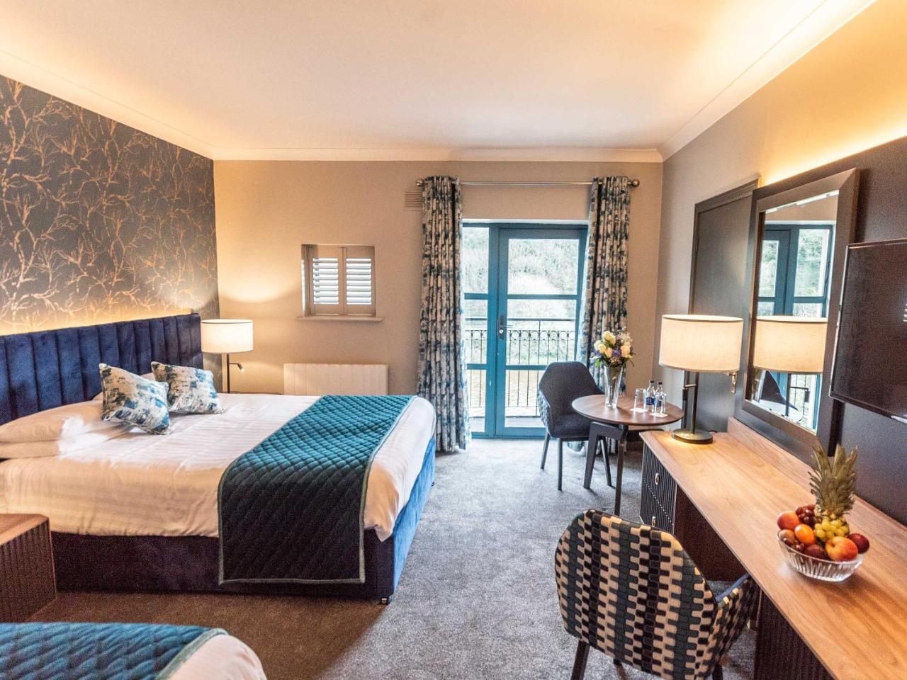 Riverside Park Hotel - 2