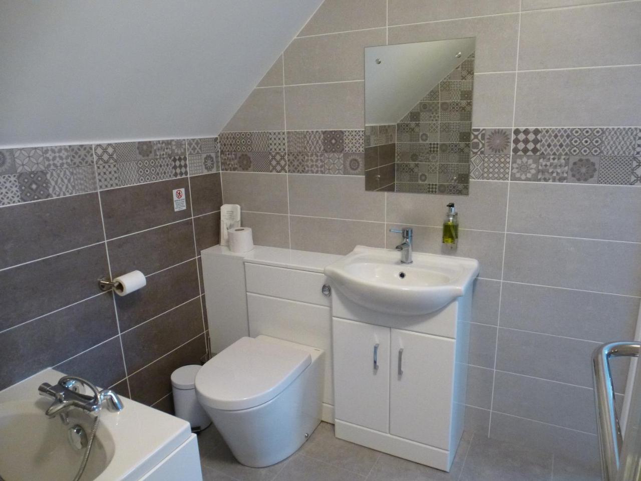 The Kenmore Guest House photo 2