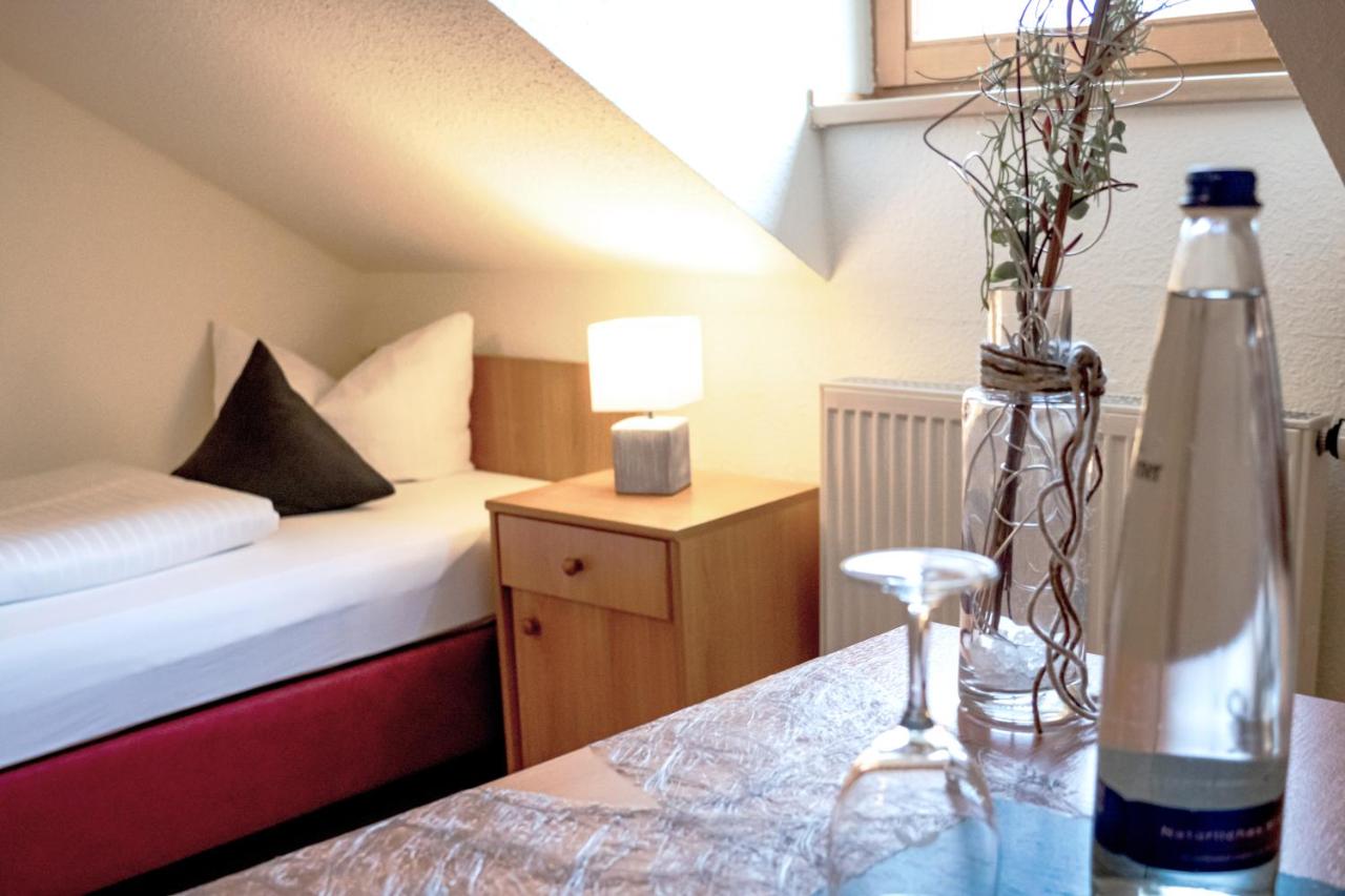 Landhotel Donaublick photo 3