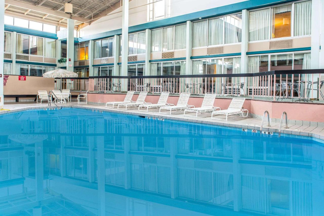 Quality Inn And Conference Center photo 4