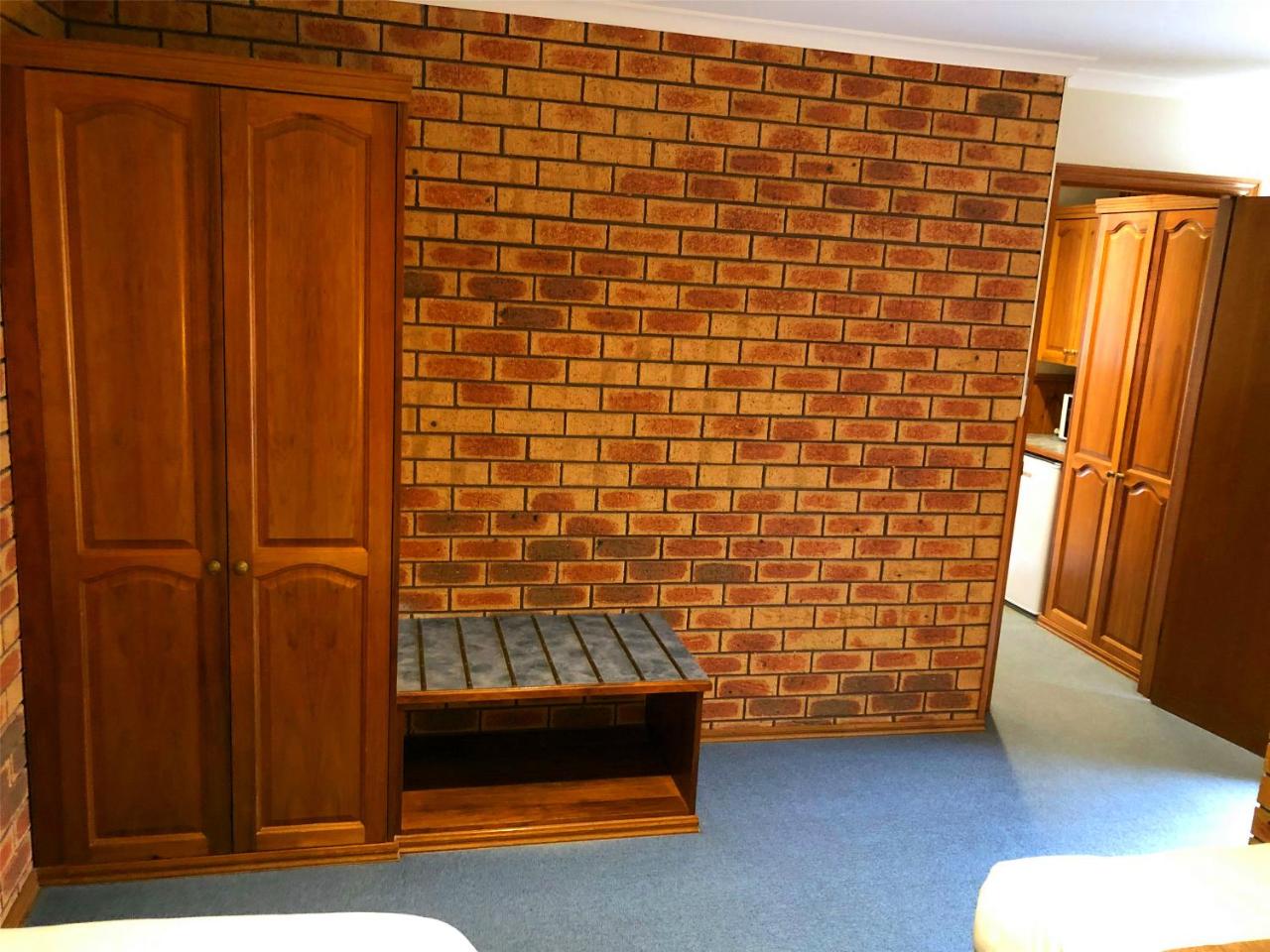 Victoriana Motor Inn photo 3