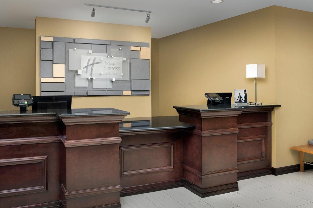 Holiday Inn Express Uvalde By IHG photo 4