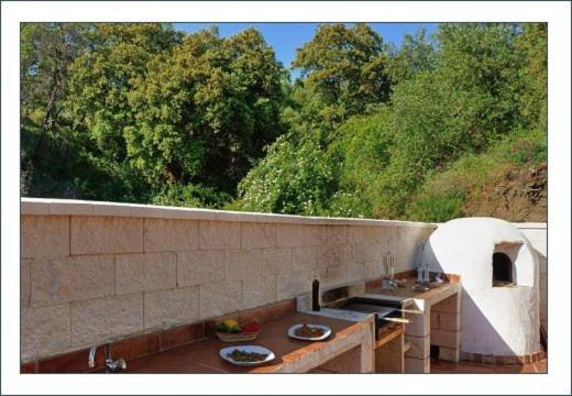 Casas Rurales Juzcar Centro photo 3