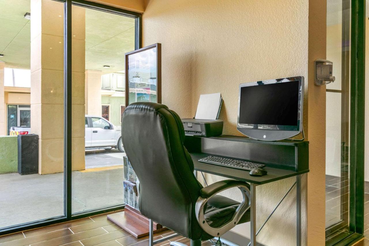 Quality Inn Rawlins I-80 photo 2
