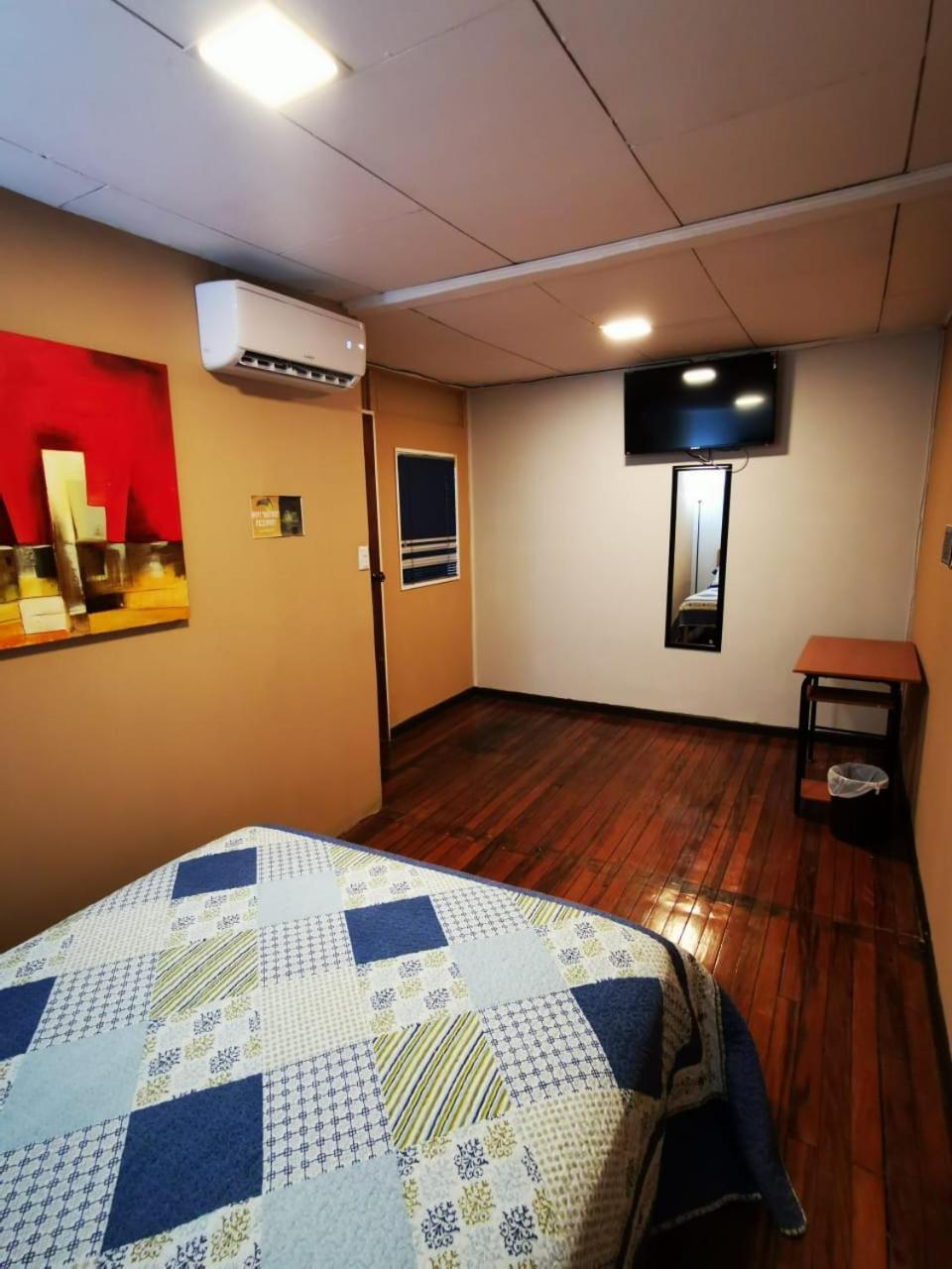 Toucan Hostel photo 4