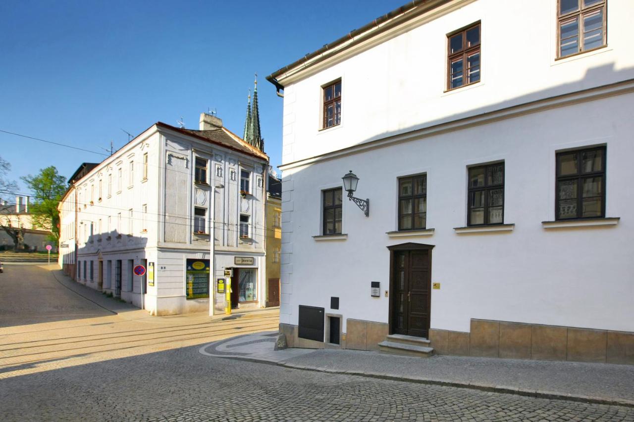 Royal Pension - 4