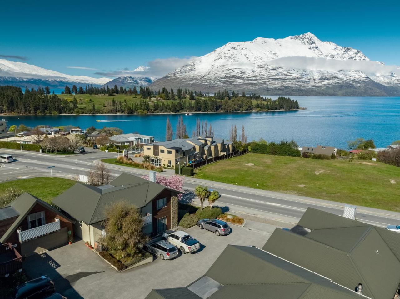 Queenstown Motel Apartments photo 3