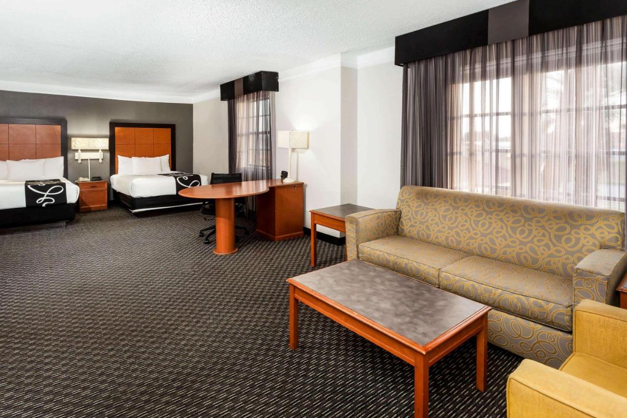 Foto - La Quinta Inn by Wyndham Laredo I-35
