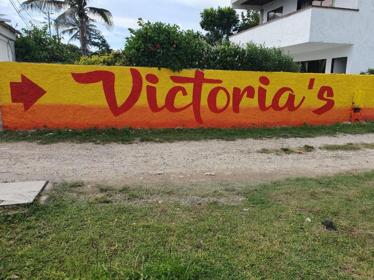 Photo - Victoria's Gennie Bay Village Hostal