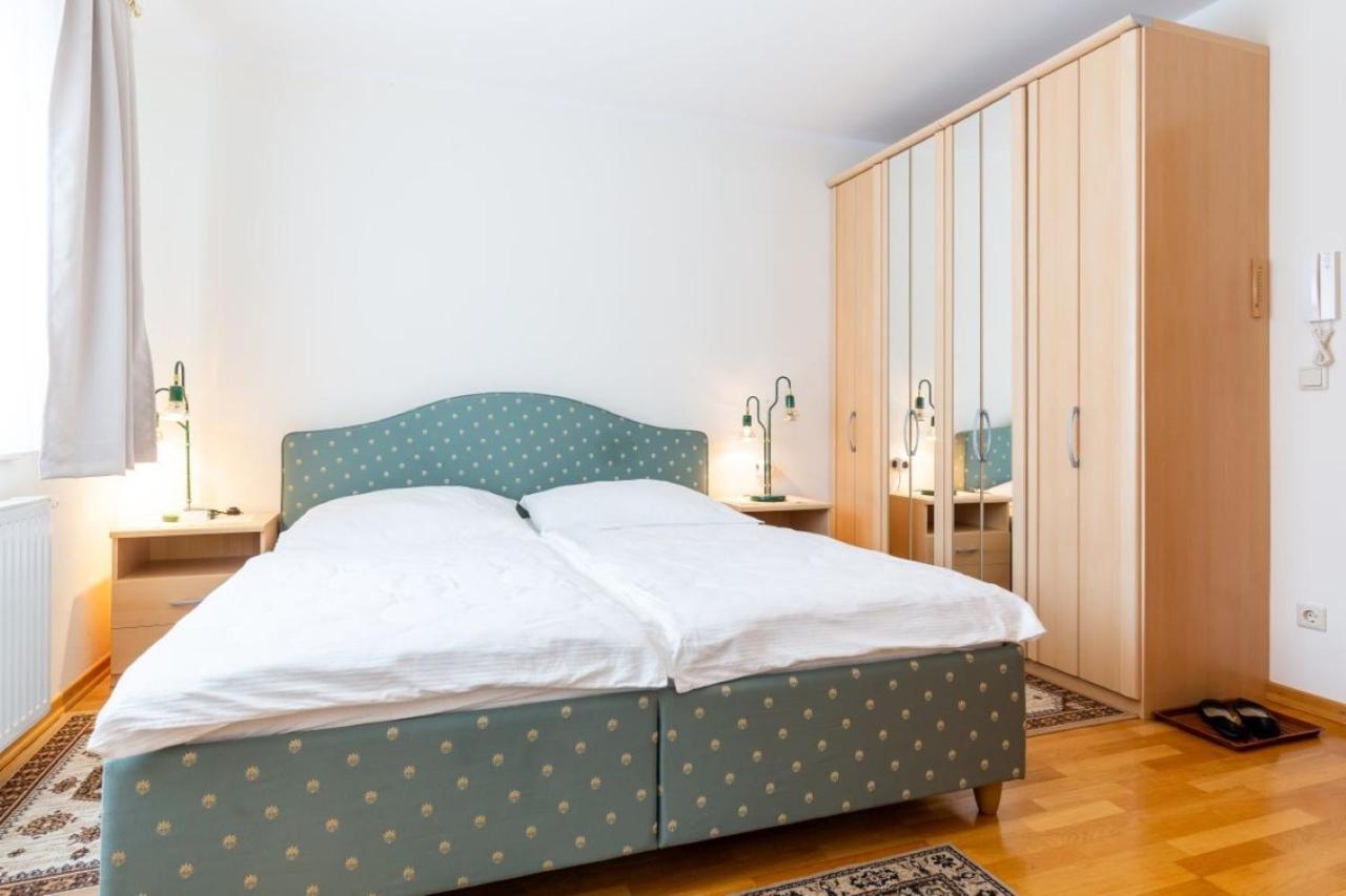 Haus zu den Zwei Eichen photo 2