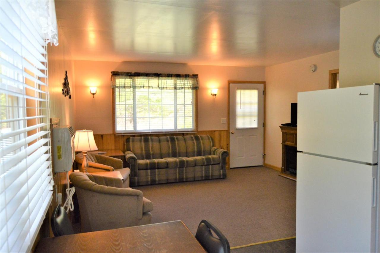 Baileys Sunset Cottages photo 3