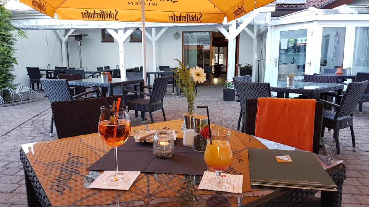 Landhotel zum Baggernpuhl photo 2