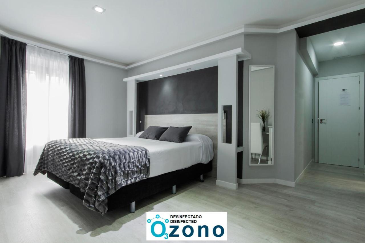 Photo - Hostal Overnight Madrid