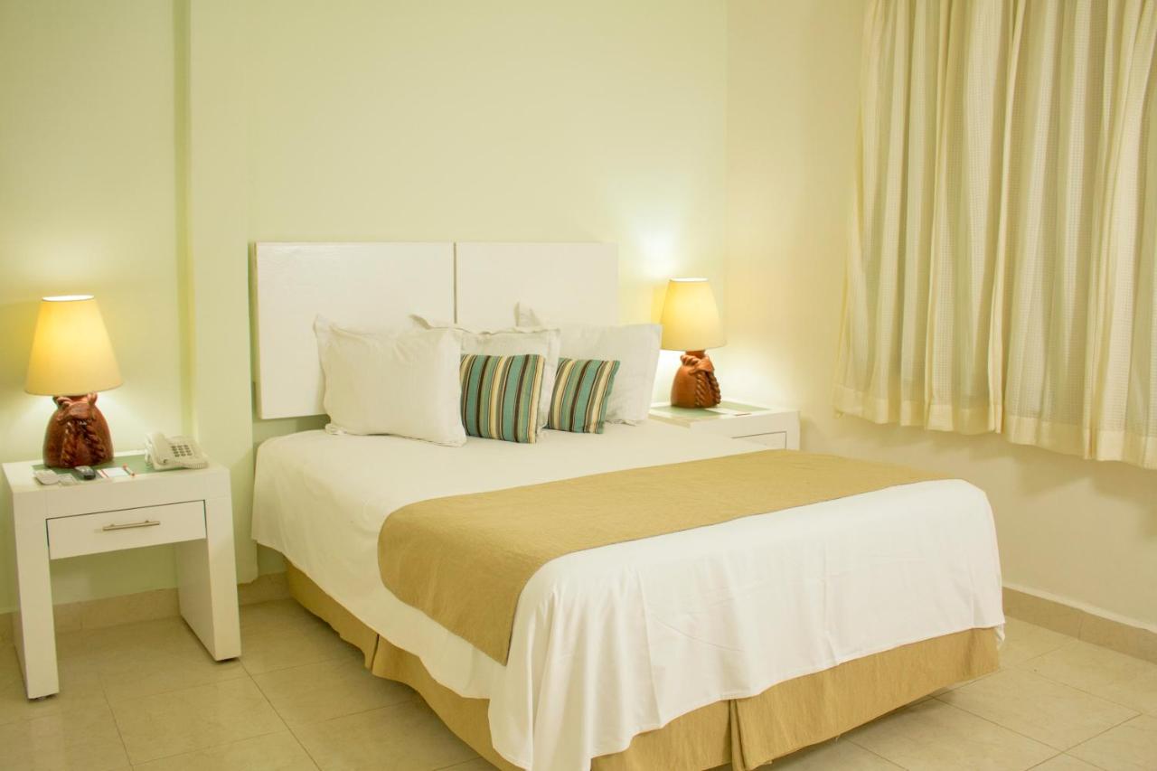 ALL RITMO CANCUN RESORT AND WATER PARK photo 2