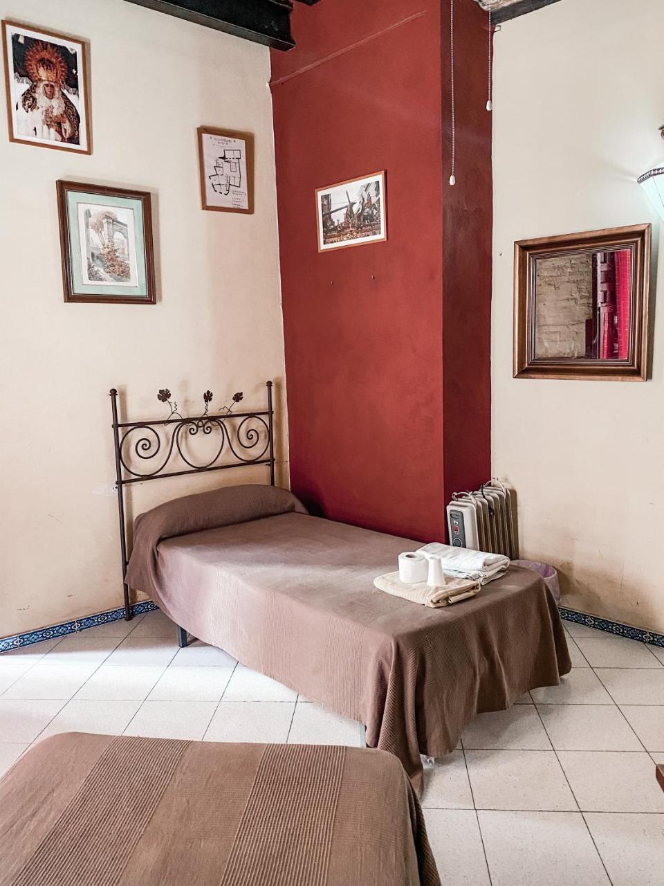 PENSION VERGARA , Sevilla photo 3