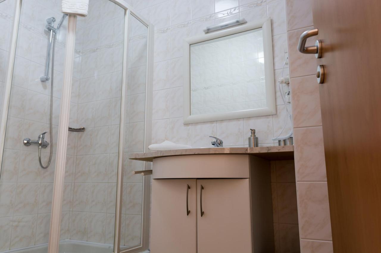 Hotel Harka photo 2