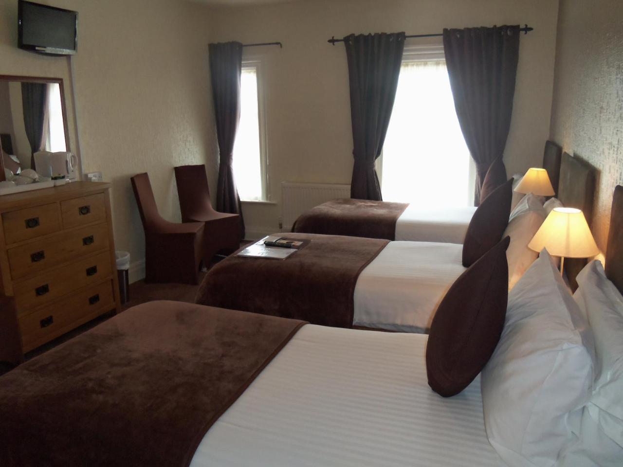Novello Blackpool photo 3