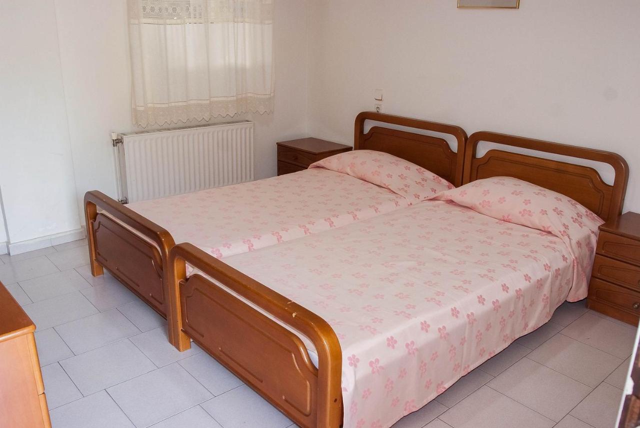 Ronzi Apartments - 6