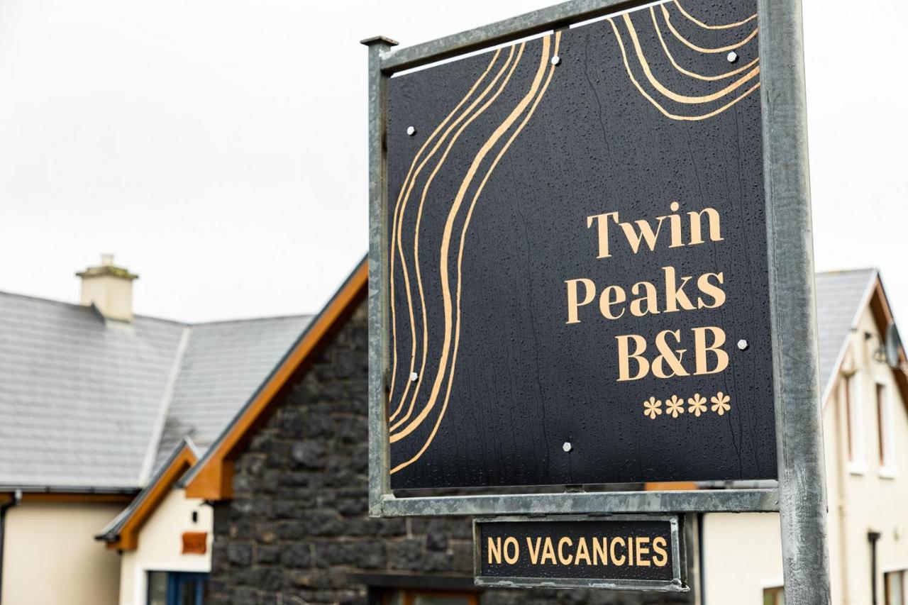 Twin Peaks B&B - 2