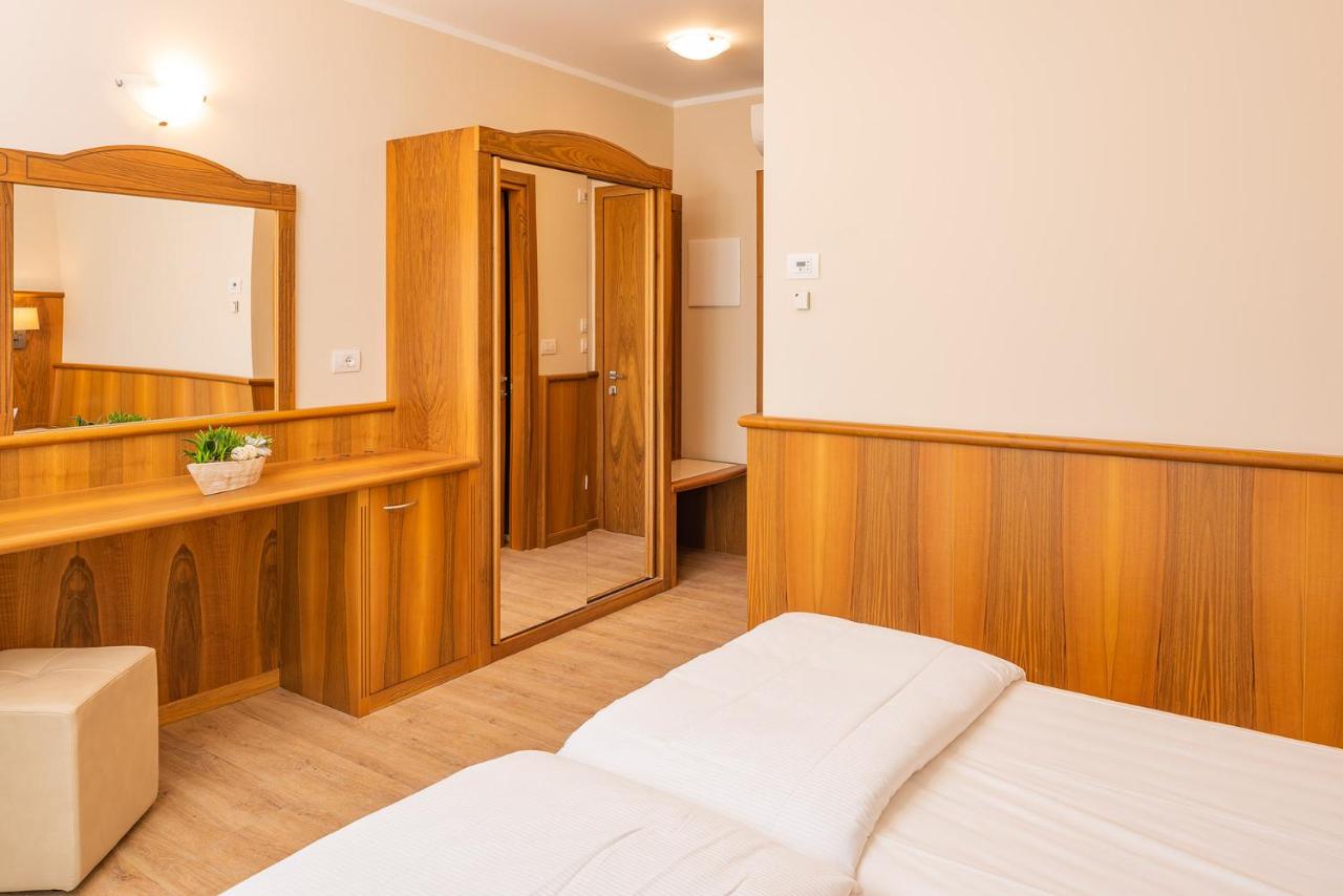 Hotel Centrale photo 2