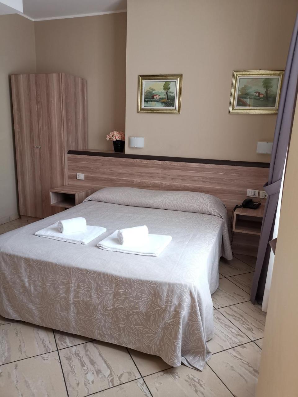 Hotel Brianza - 3