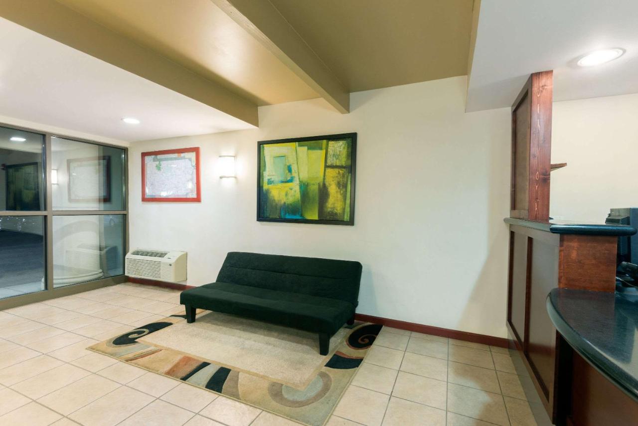 Foto - Super 8 by Wyndham Beaver Falls