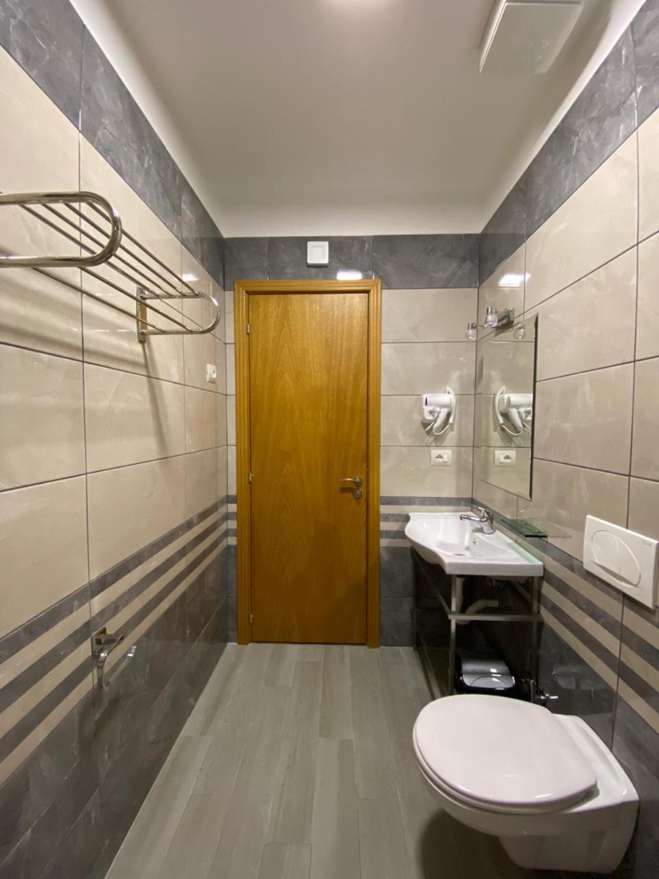 Hotel Republika Berat