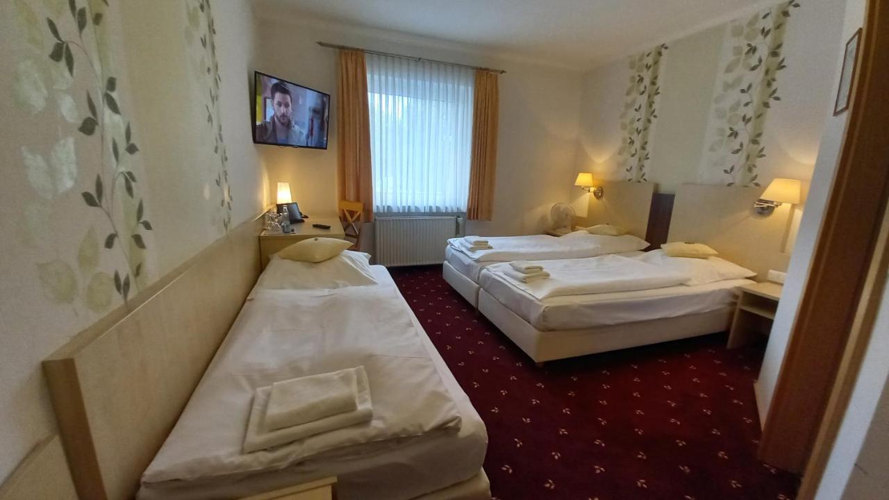 Kräuterhotel & Restaurant Heidejäger photo 3