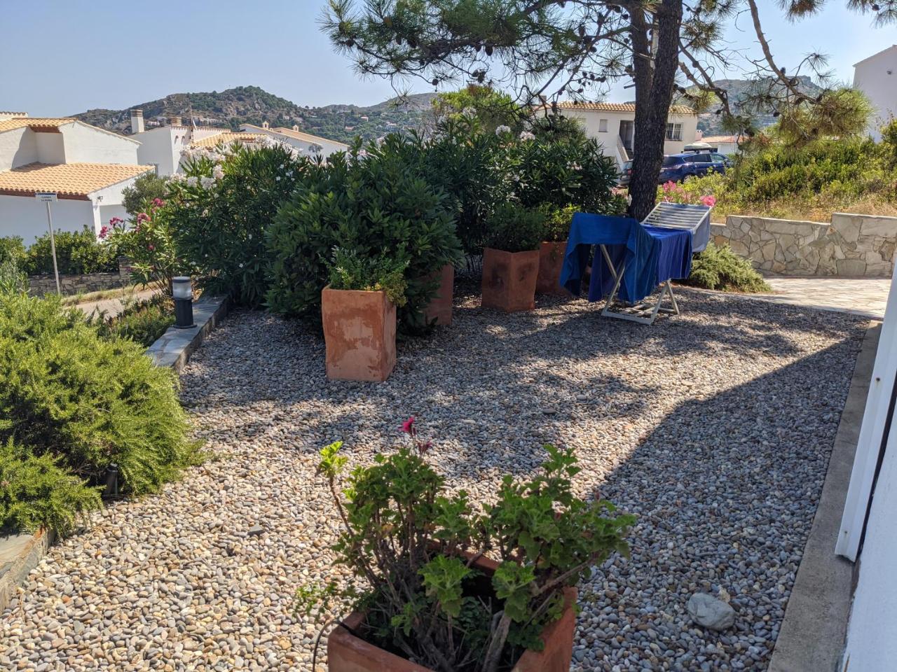 La Vista - 2