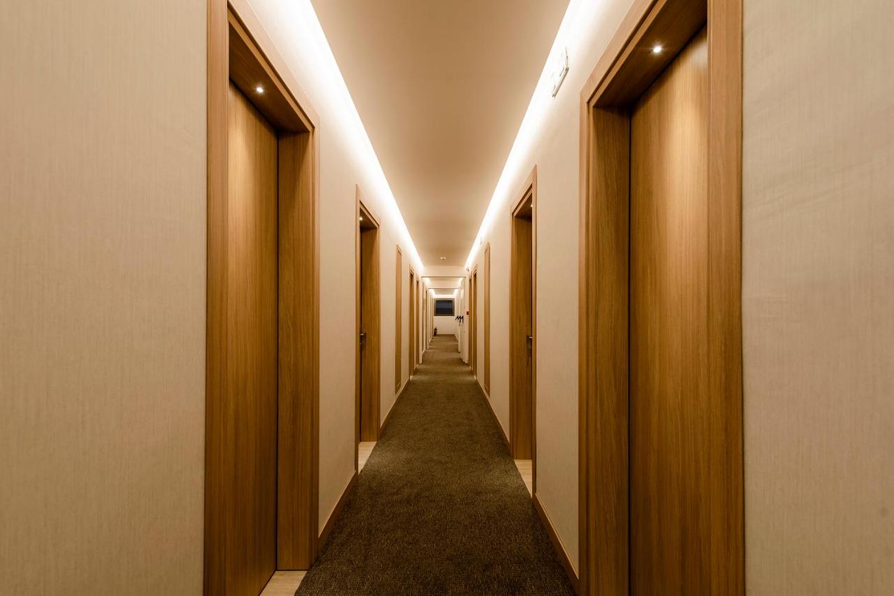 Acandia Hotel