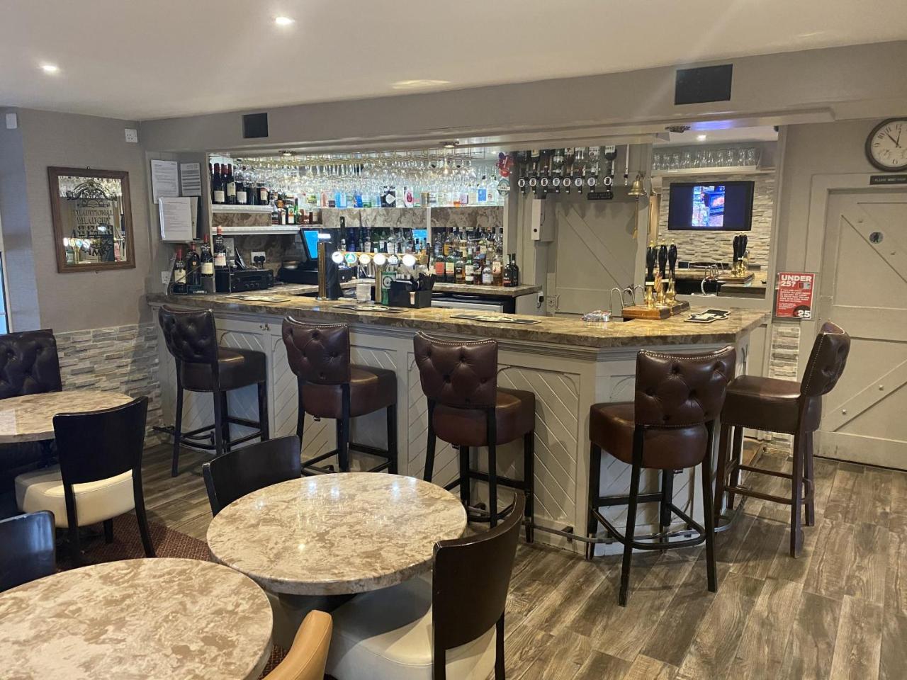 The Blue Bell Crookham - 3
