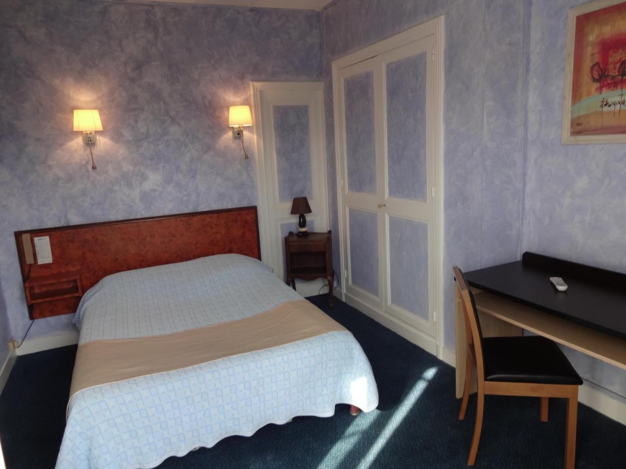 Hôtel La Champagne Ardenne Cabourg photo 2