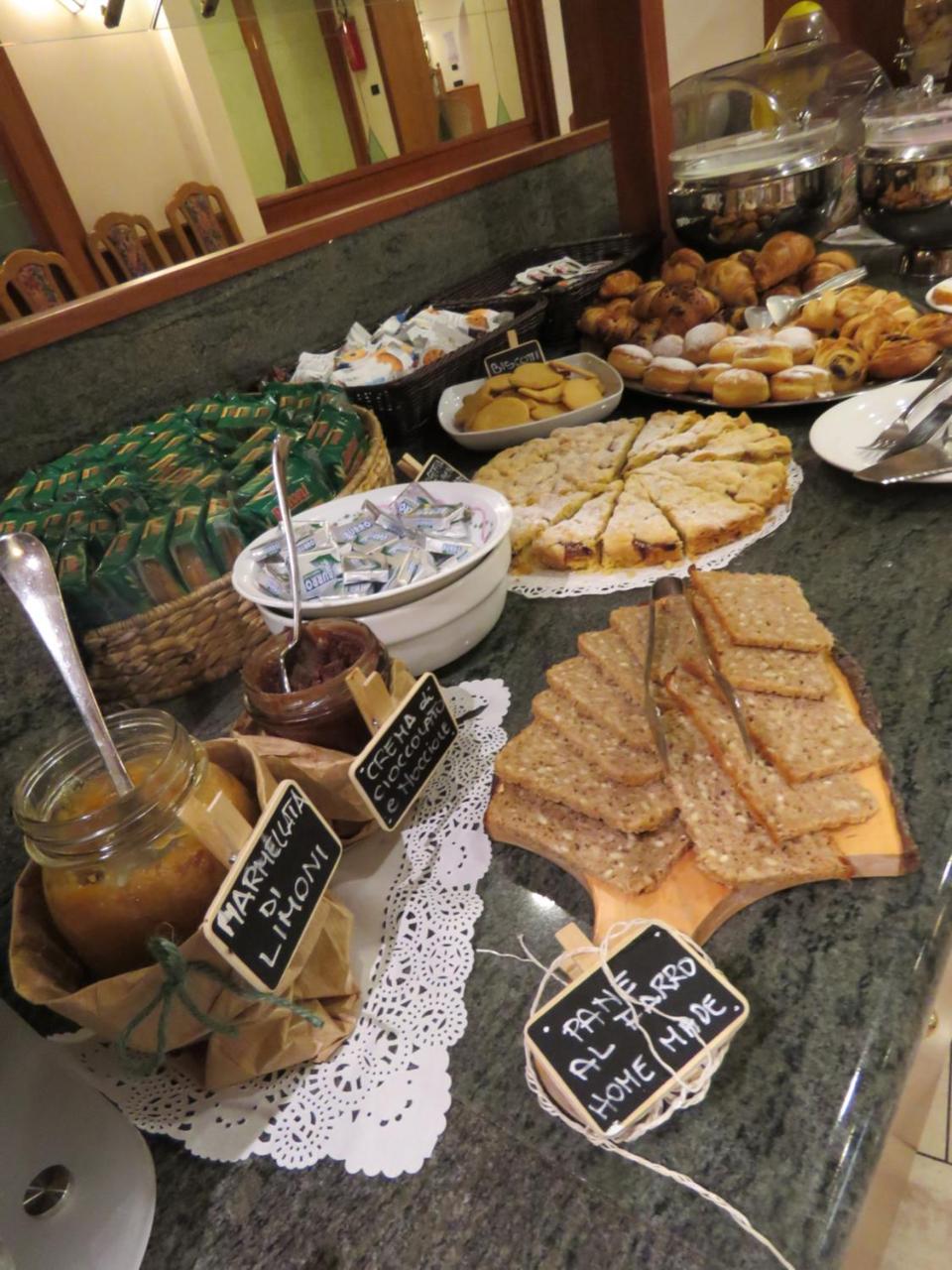 Hotel Italia photo 2