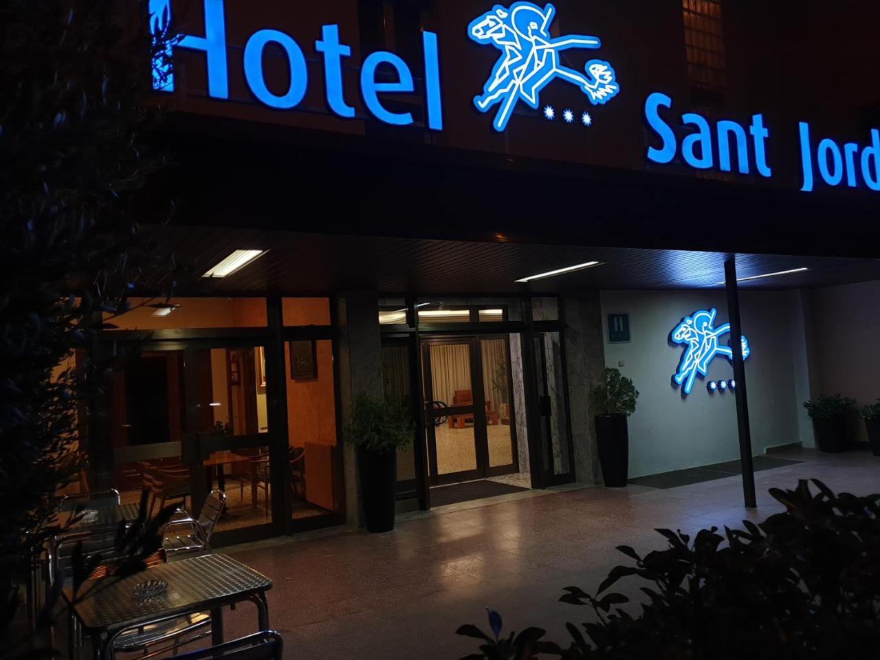 Hotel Sant Jordi photo 4
