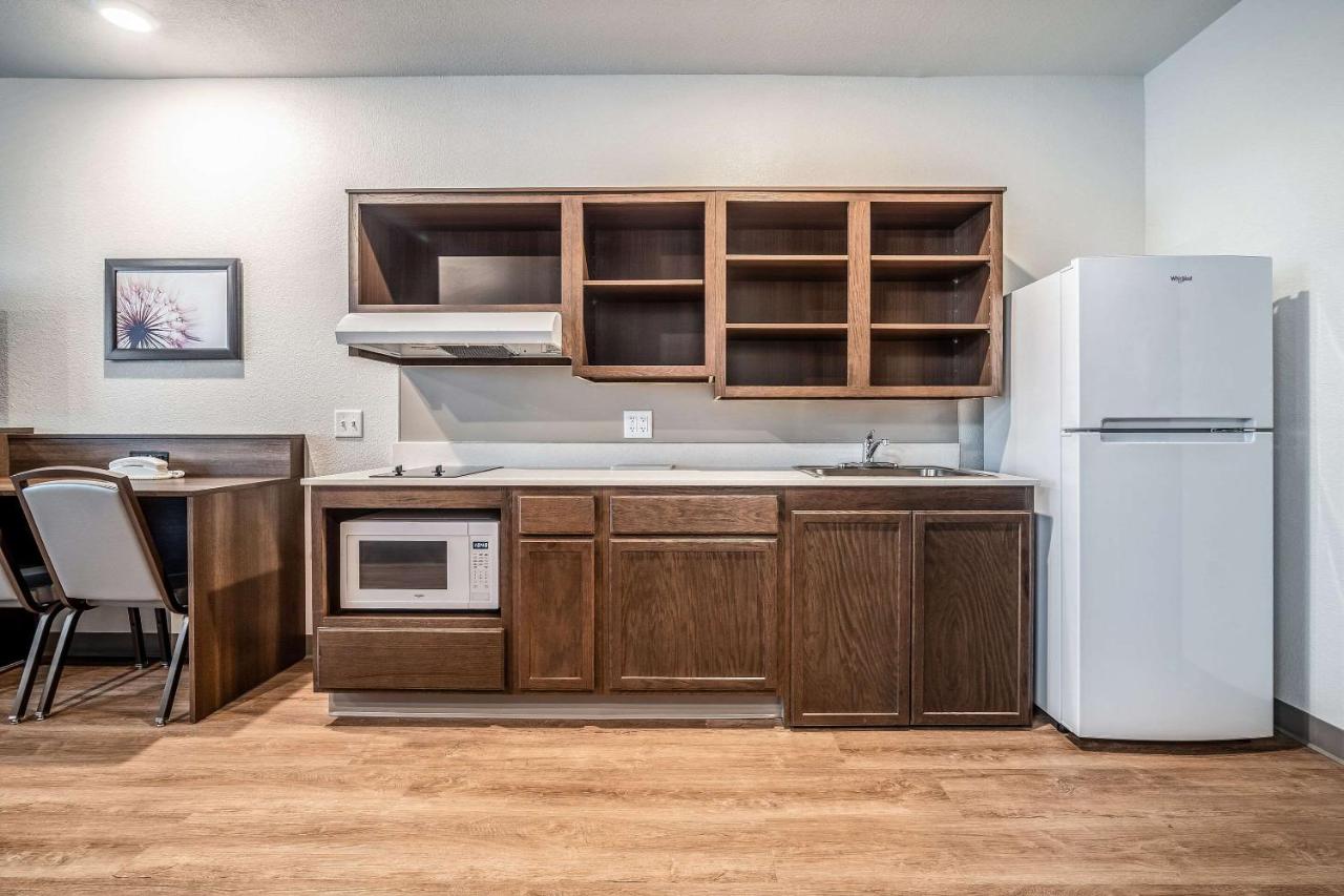 WoodSpring Suites Naples West photo 3