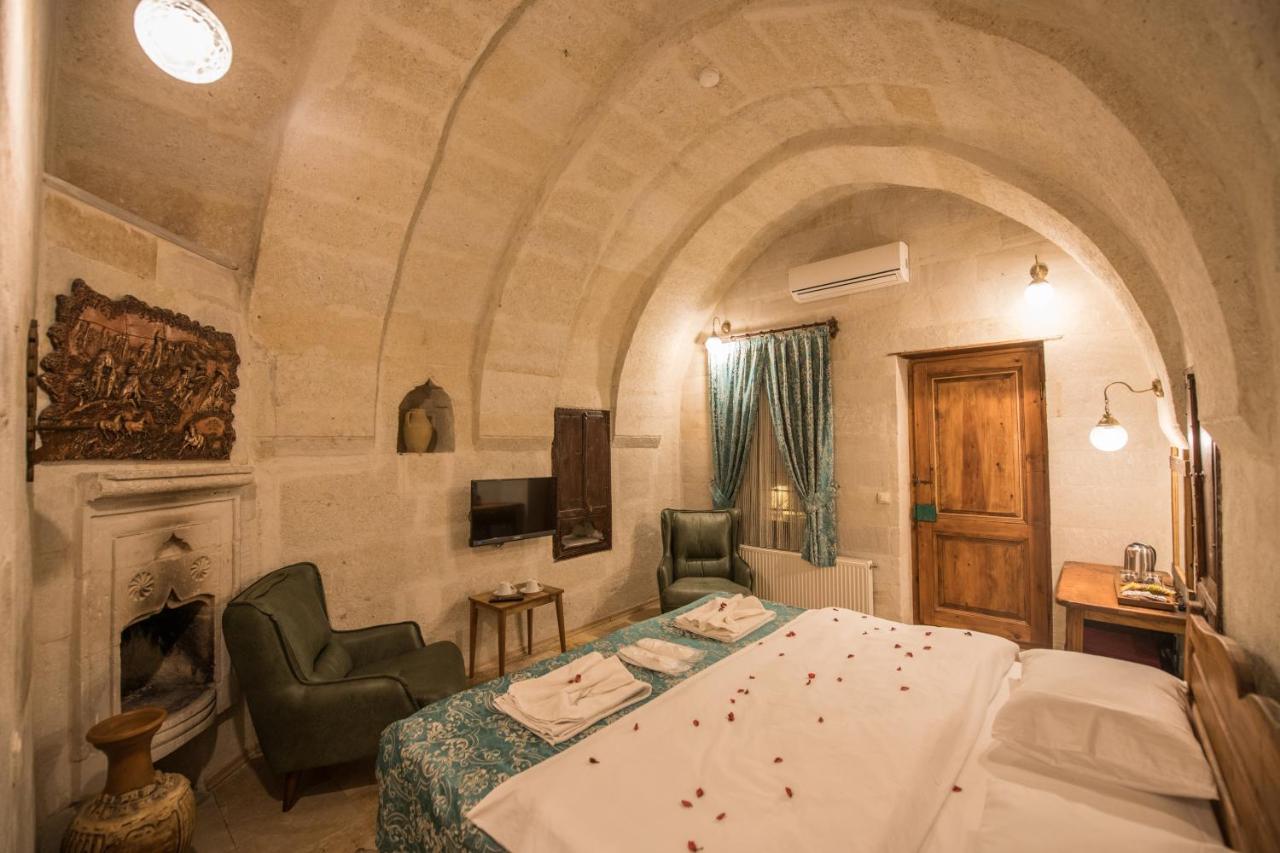 Charming Cave Hotel photo 3