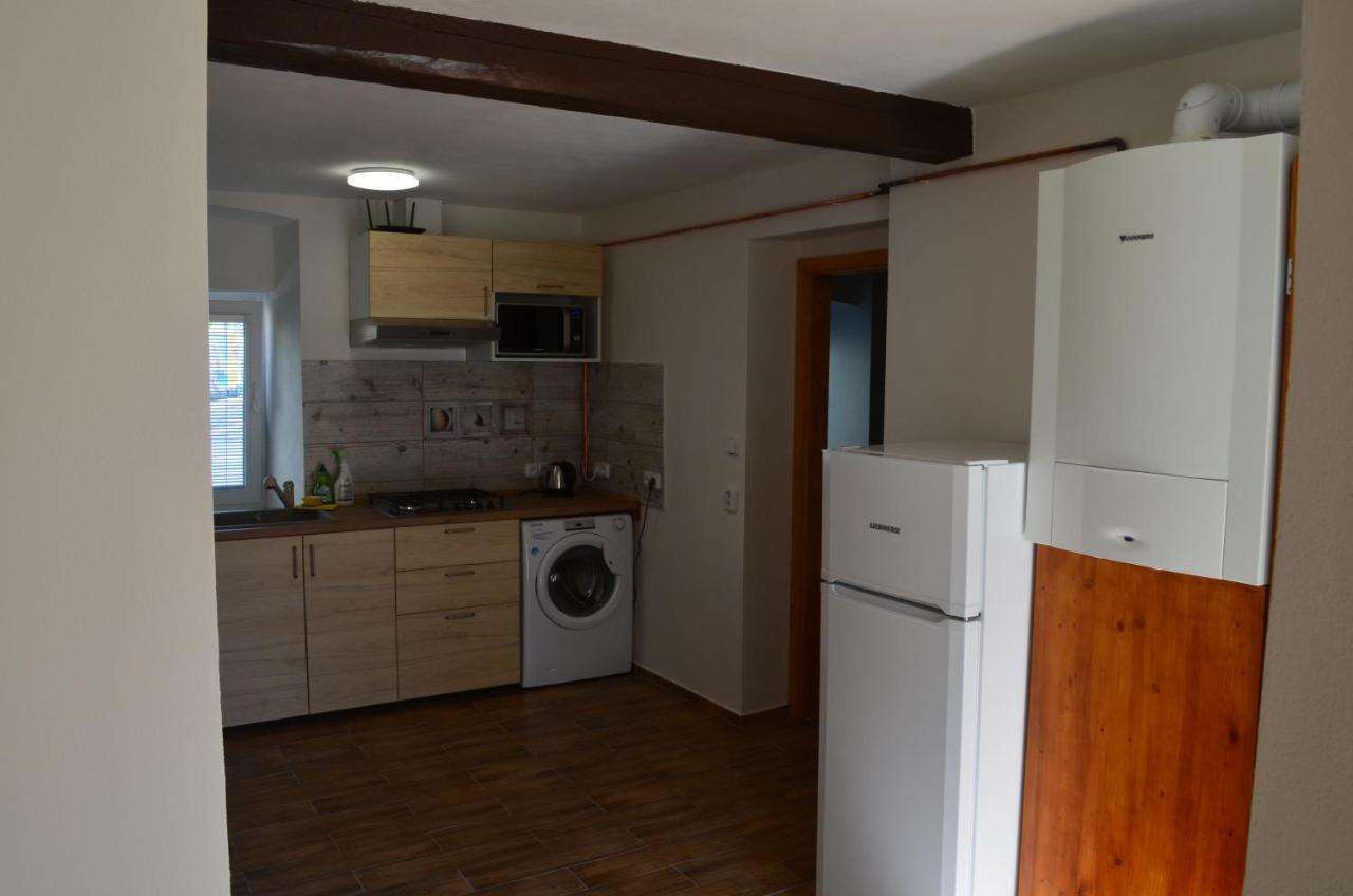 Apartmány Kosmonosy, Hradištská 181 photo 4