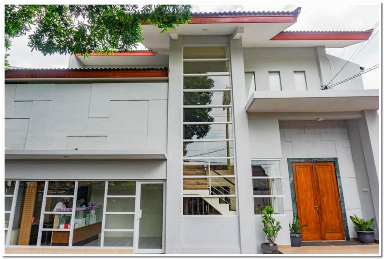 Photo - RedDoorz near Jogja City Mall 4