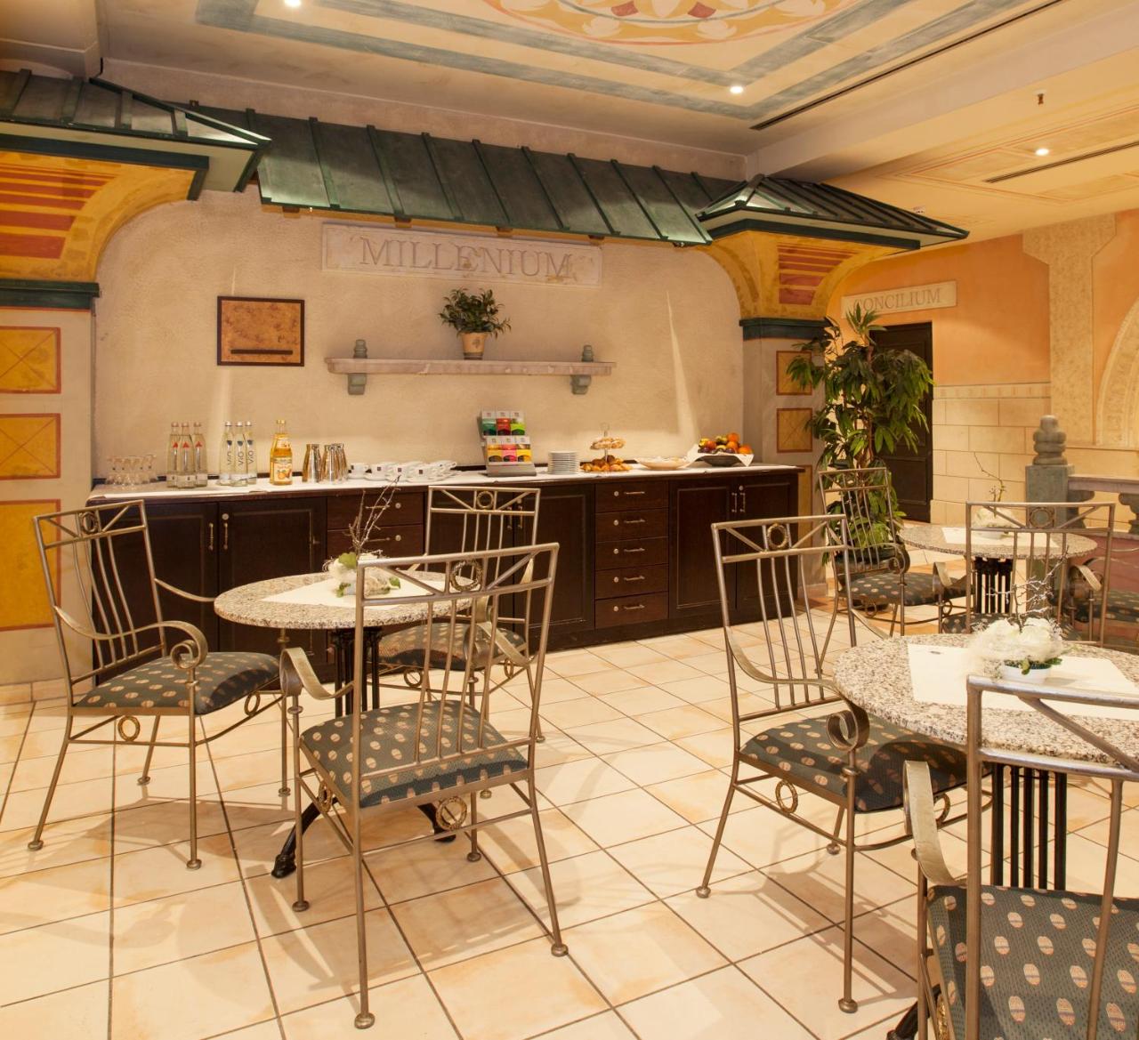 Dorint MARC AUREL Spa & Golf Resort photo 3