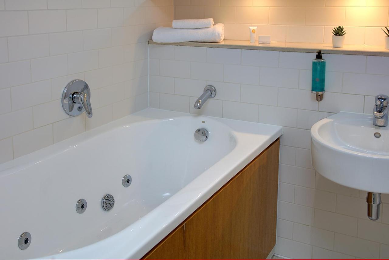 Best Western The Hilcroft Hotel West Lothian photo 4
