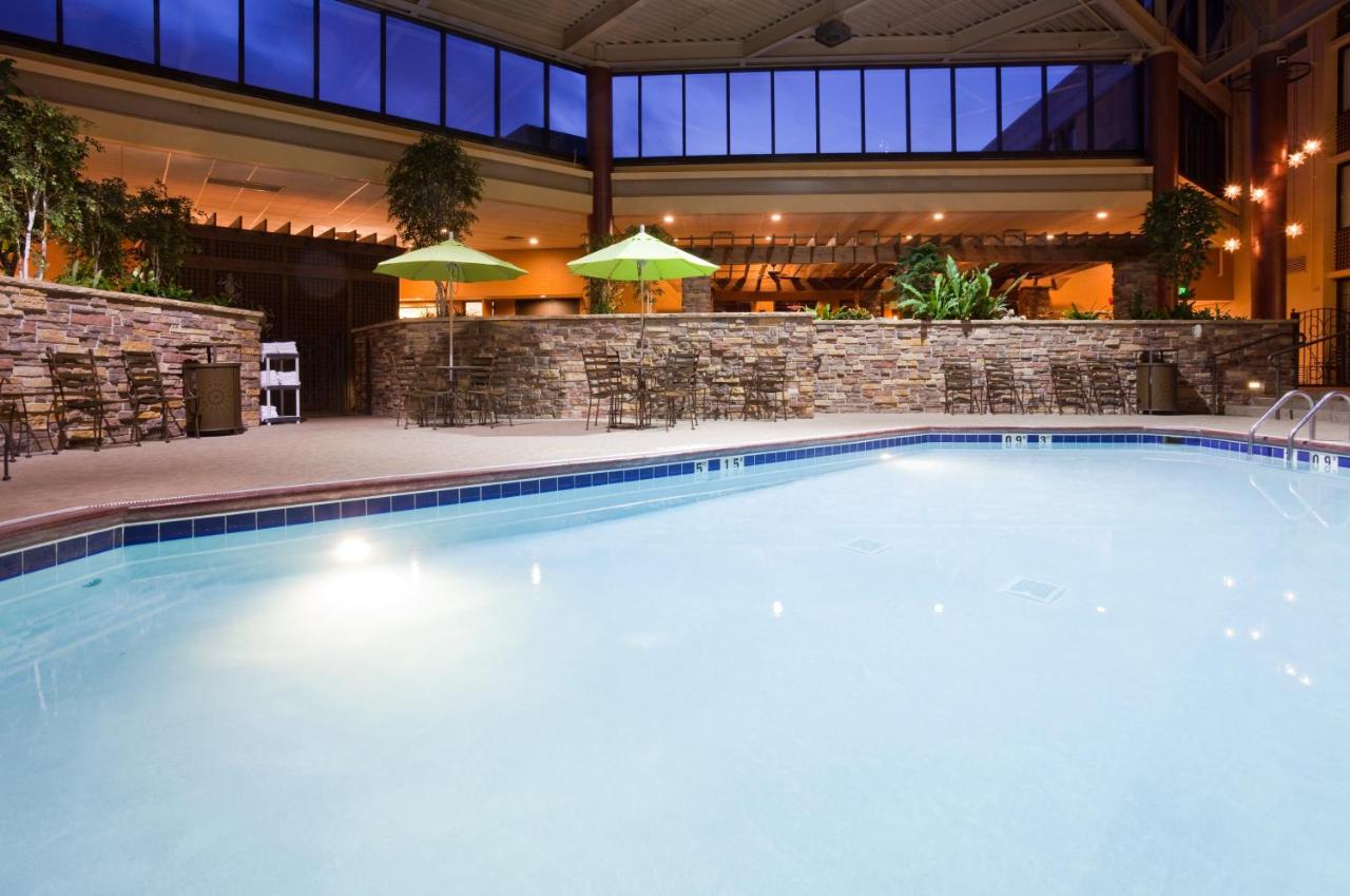 Photo - Holiday Inn Bloomington Airport South-Mall Area by IHG