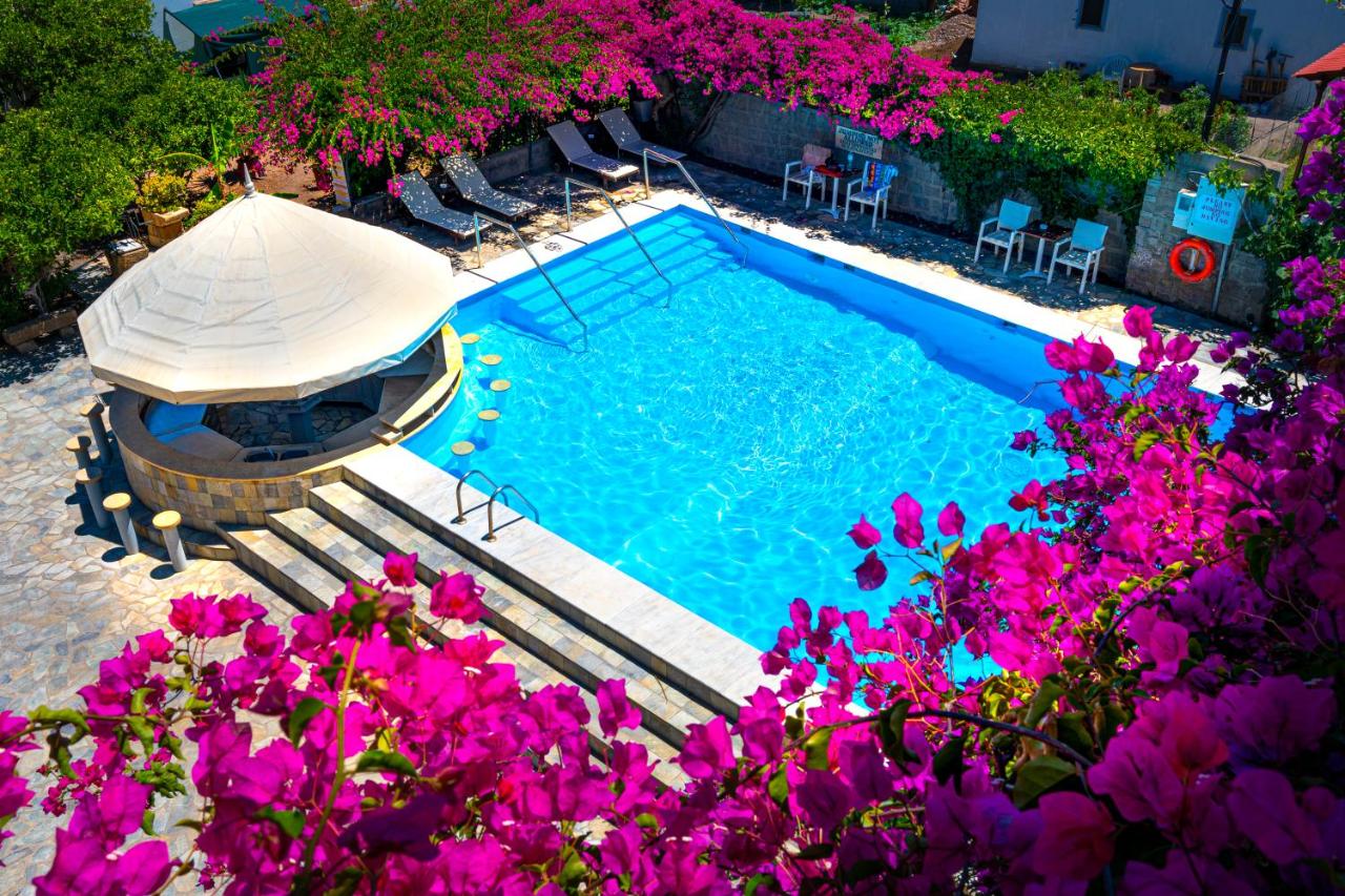 Skala Hotel photo 4