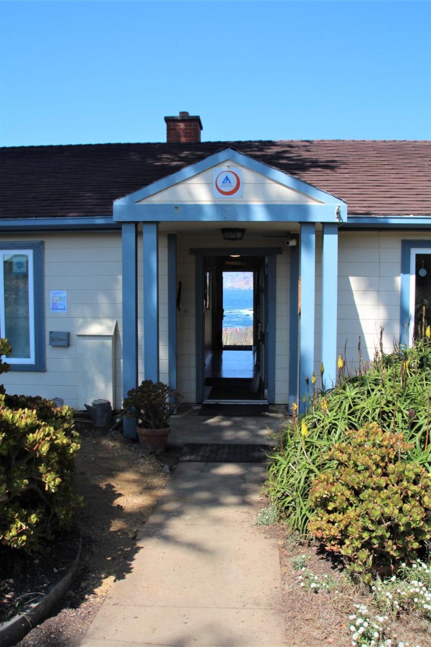 HI Point Montara Lighthouse photo 4